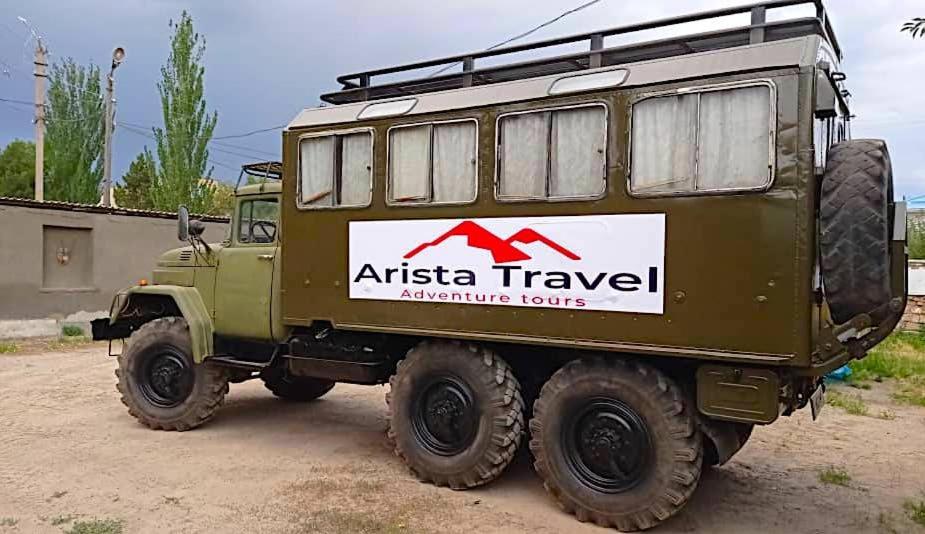 Arista Yurt Camp Hotel Karakol Ngoại thất bức ảnh